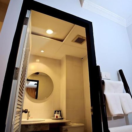 בנגקוק Prince House מראה חיצוני תמונה